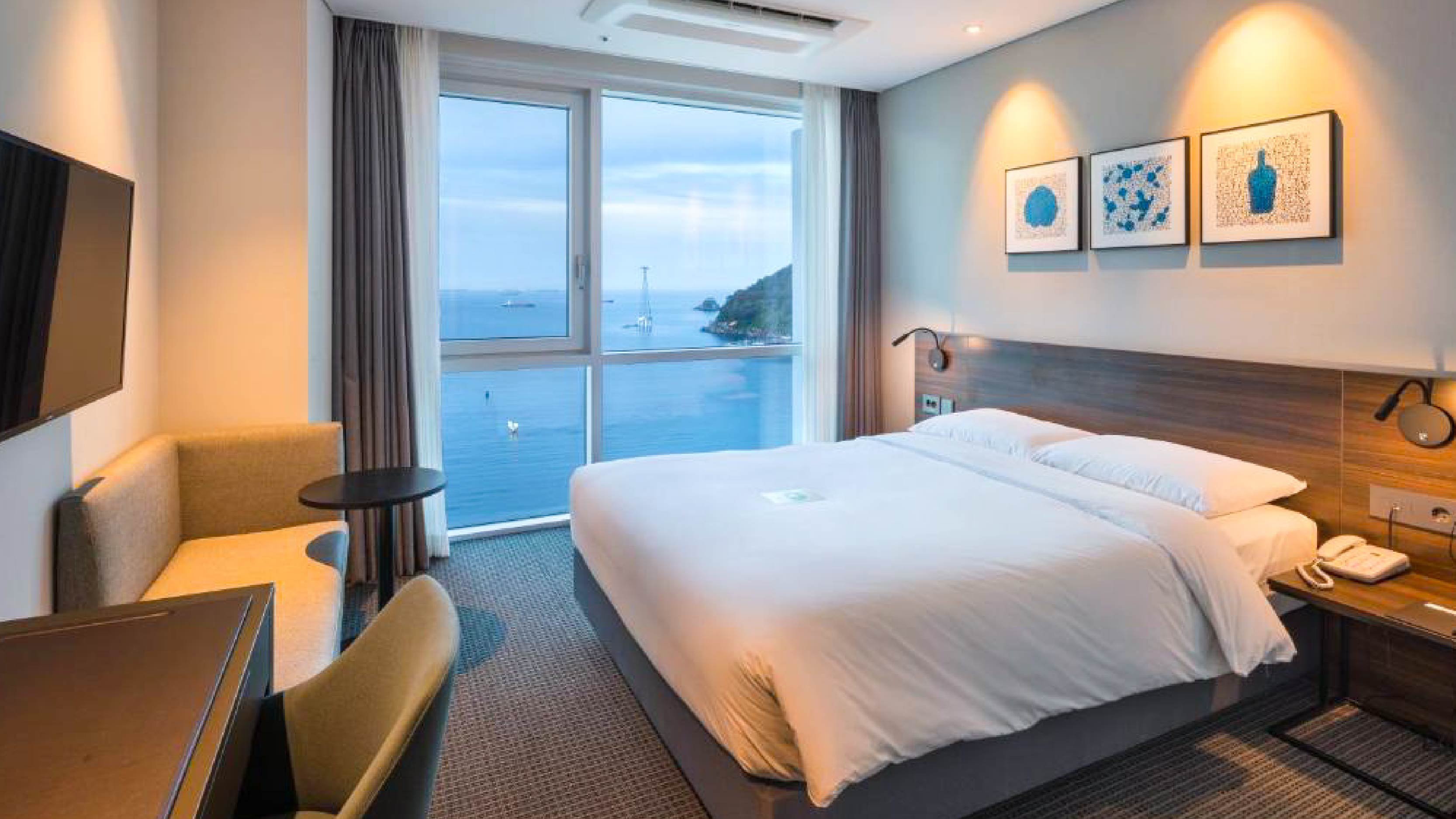 Hotel Whistlelark Jeju 客房空間